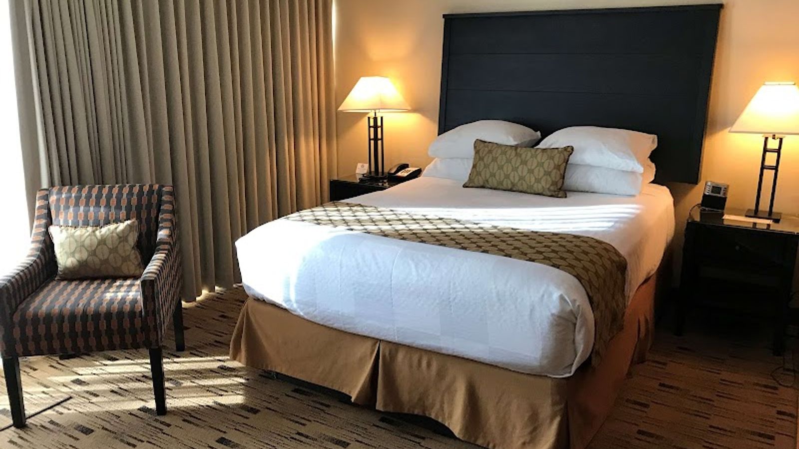 Photo of Best Western Plus Hood River Inn