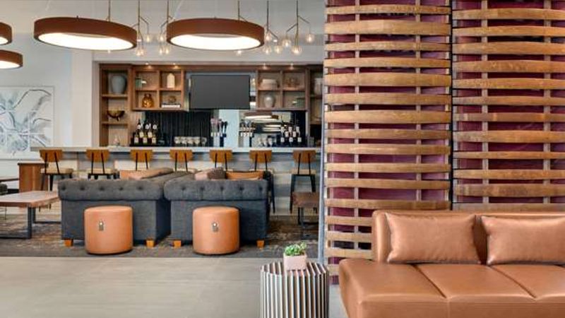 Photo of La Quinta Inn & Suites by Wyndham Santa Rosa Sonoma