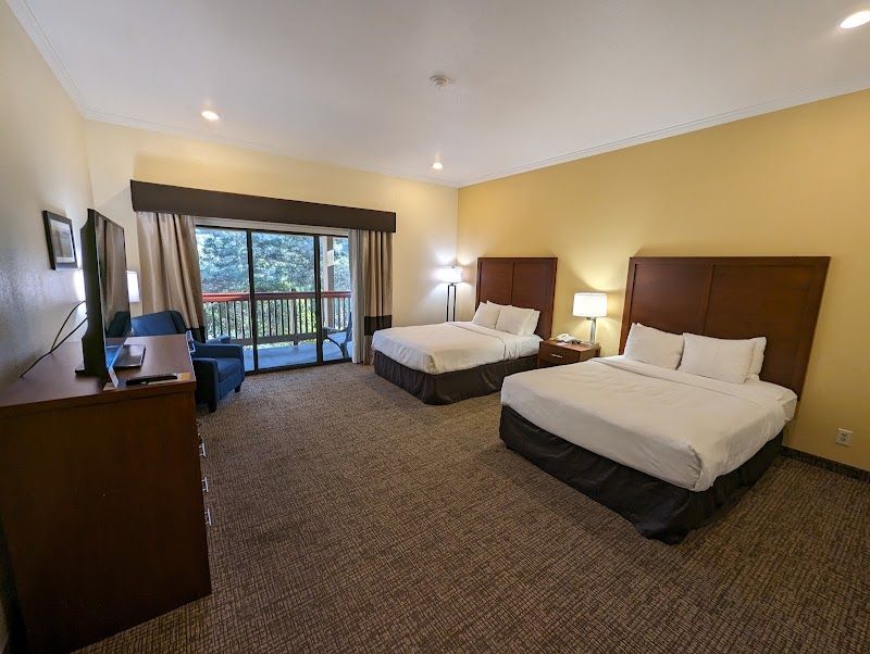 Photo of Comfort Inn Monterey Peninsula Airport - Room, 2 Queen Beds, Private Balcony, Flat TV