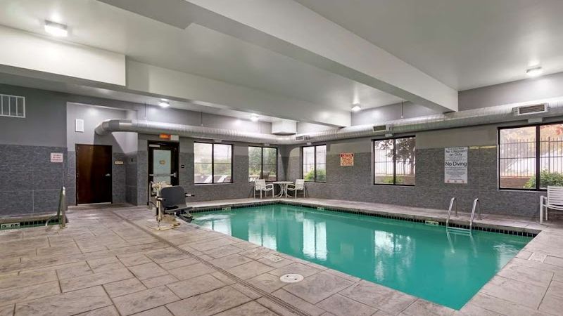 Photo of Best Western Plus Lacey Inn & Suites