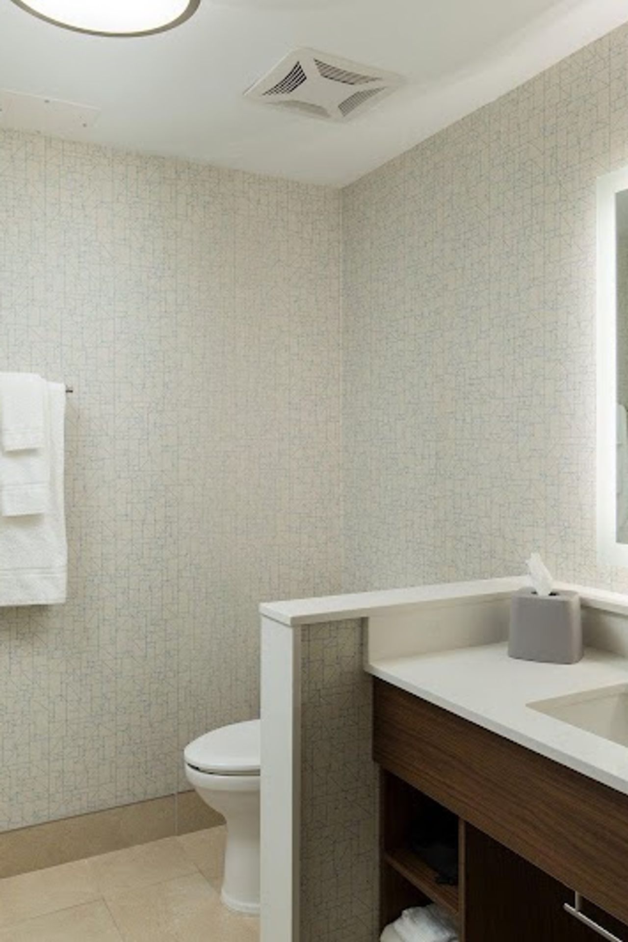Photo of Holiday Inn Express Visalia - Sequoia Gateway Area by IHG