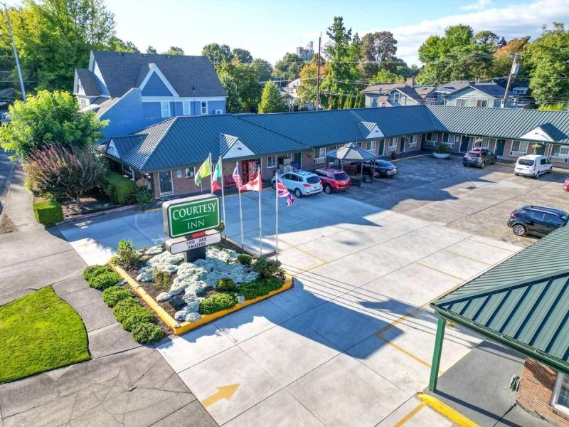 Courtesy Inn Eugene