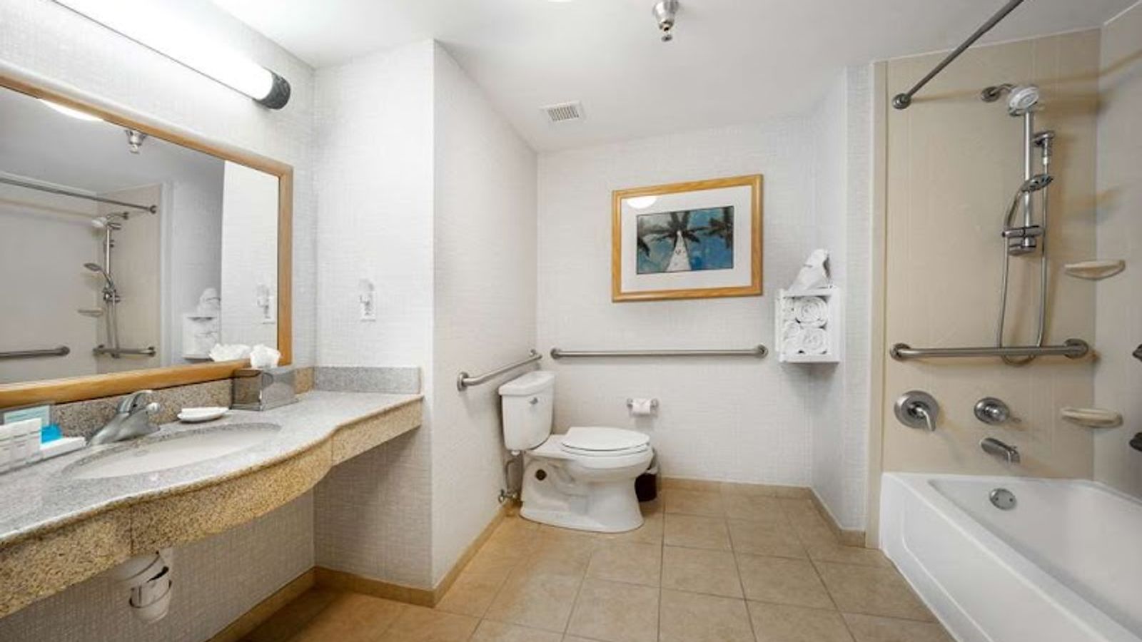 Photo of Hampton Inn & Suites Madera