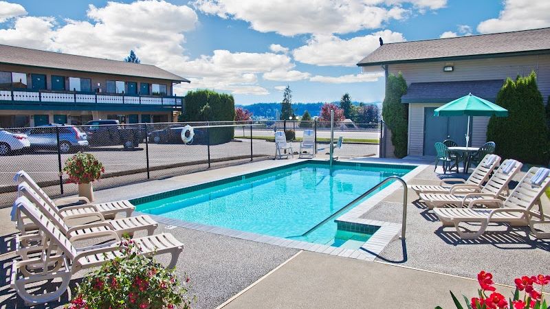 Photo of Poulsbo Inn & Suites
