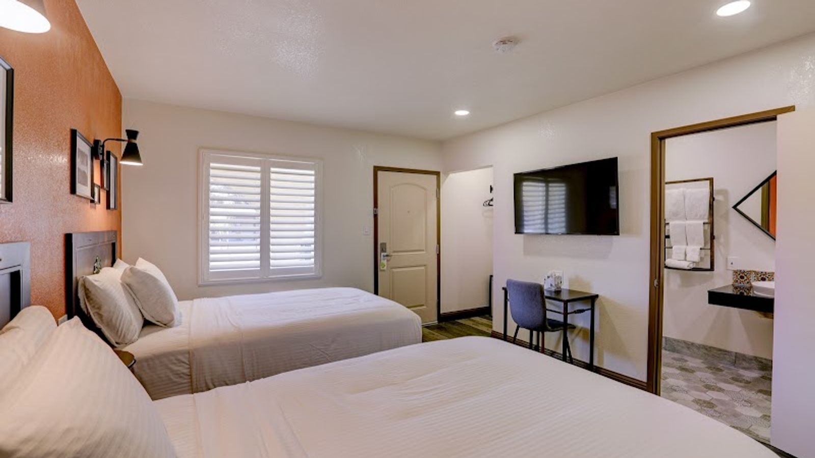 Photo of The Greens on Stockton Blvd.