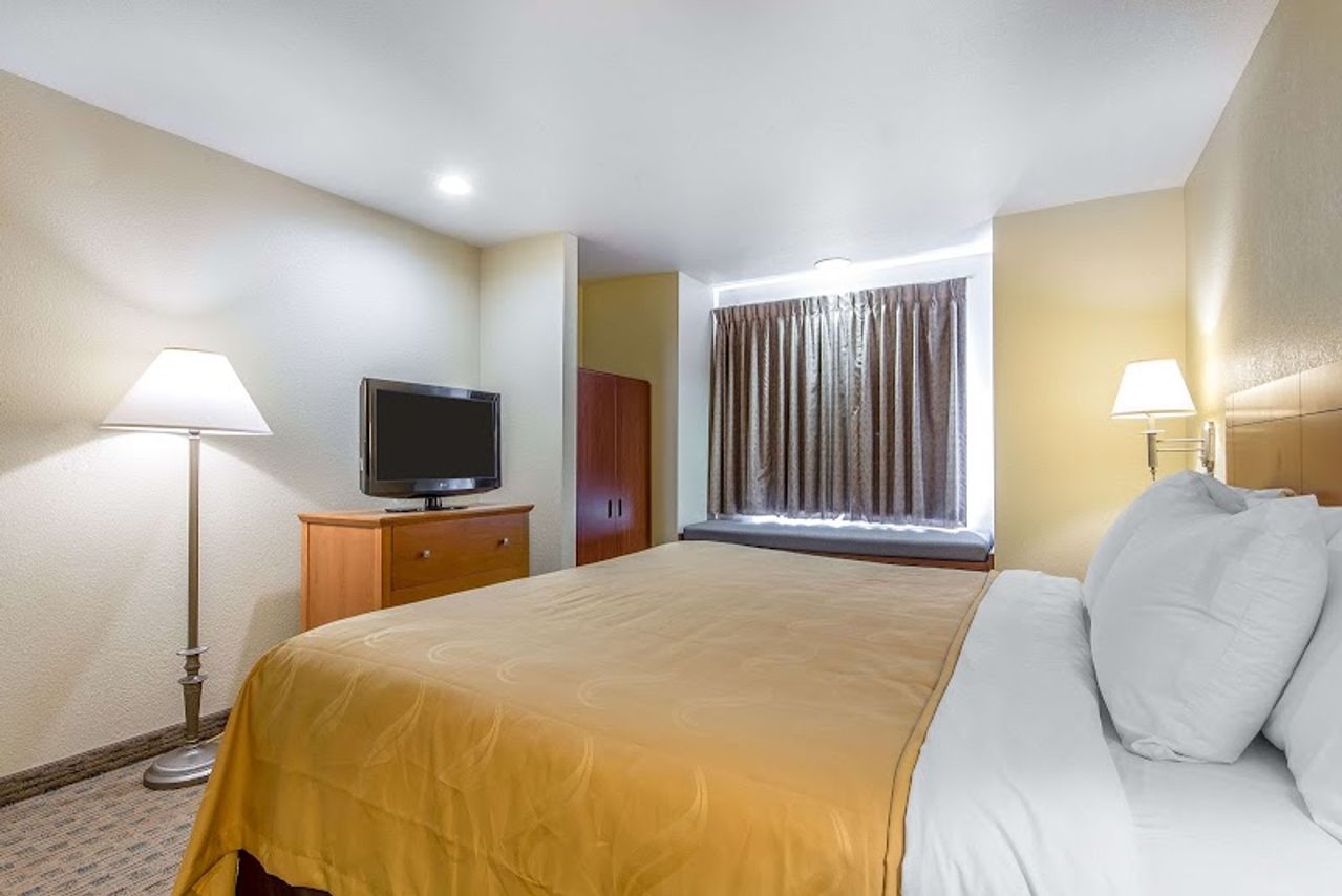 Photo of Quality Inn & Suites