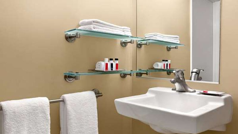 Photo of Travelodge by Wyndham Presidio San Francisco