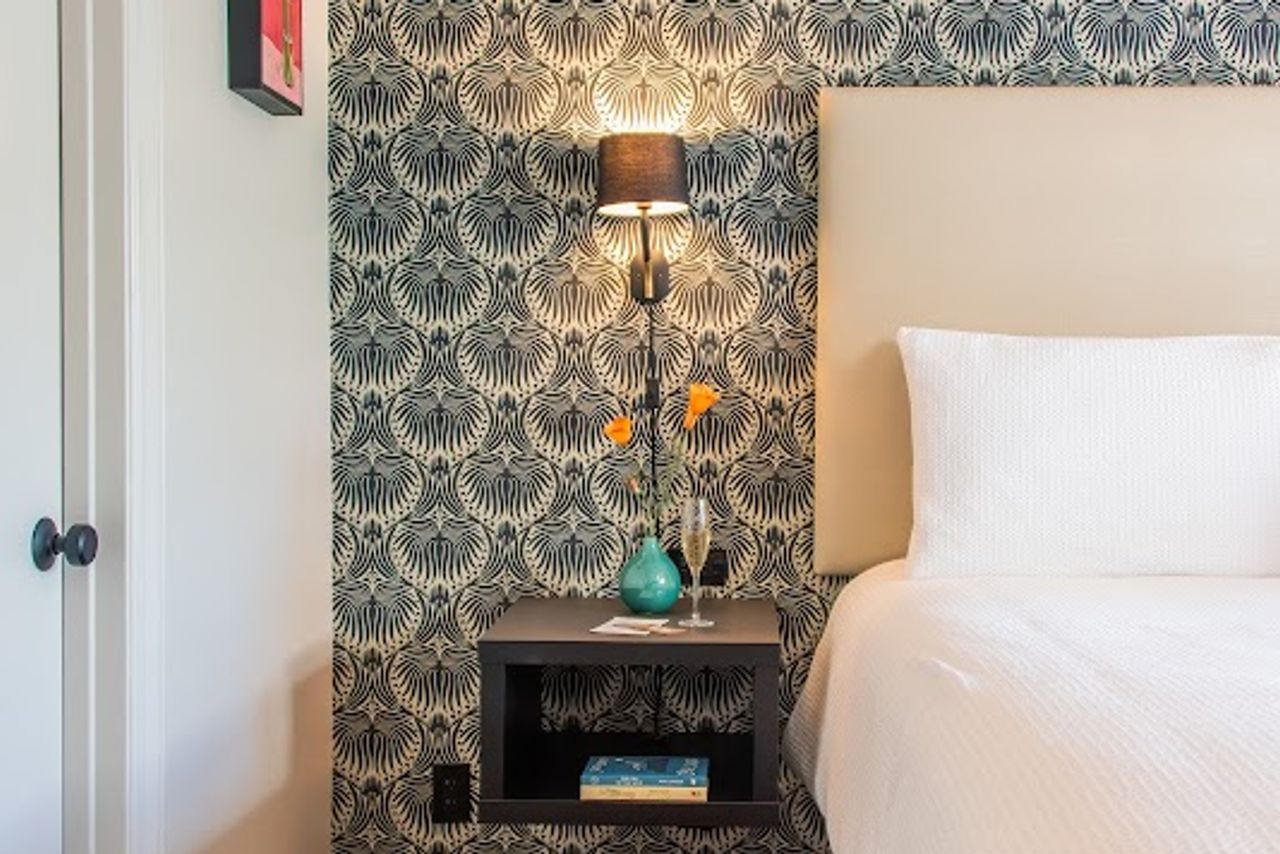 Photo of El Dorado Hotel