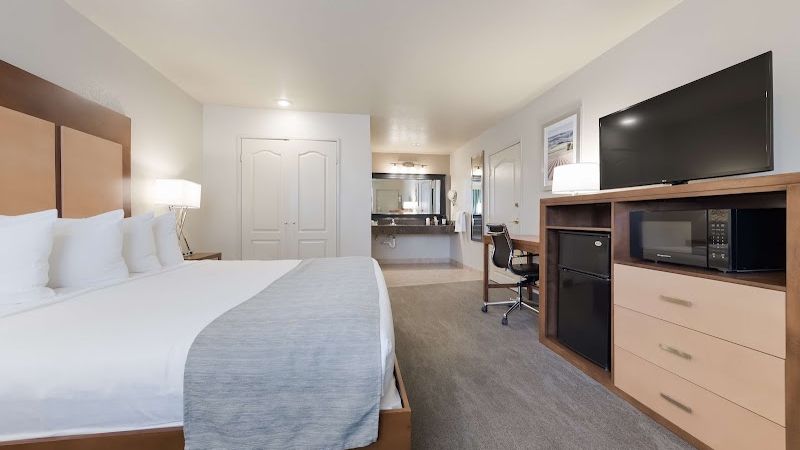 Photo of Best Western Foothills Inn