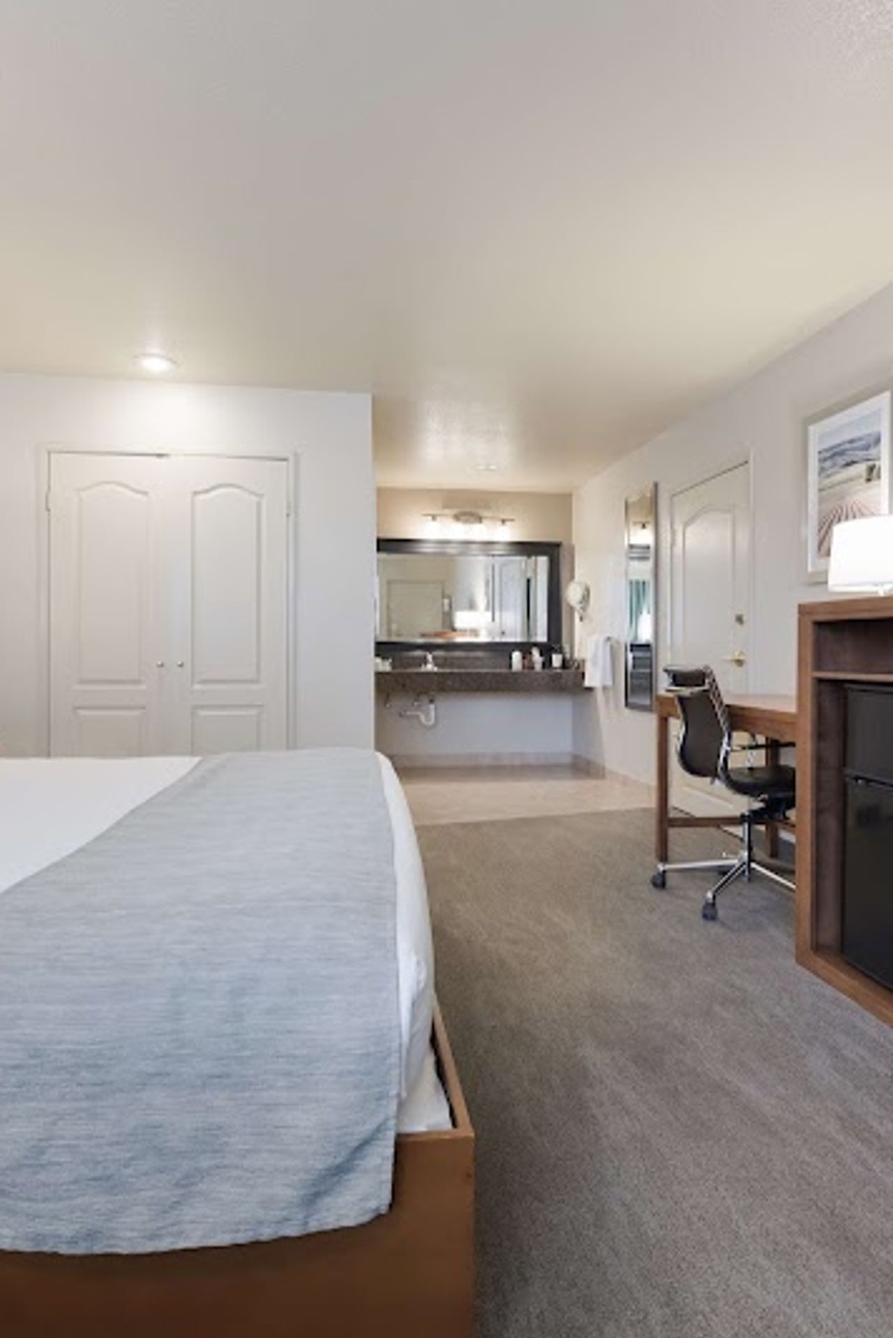 Photo of Best Western Foothills Inn