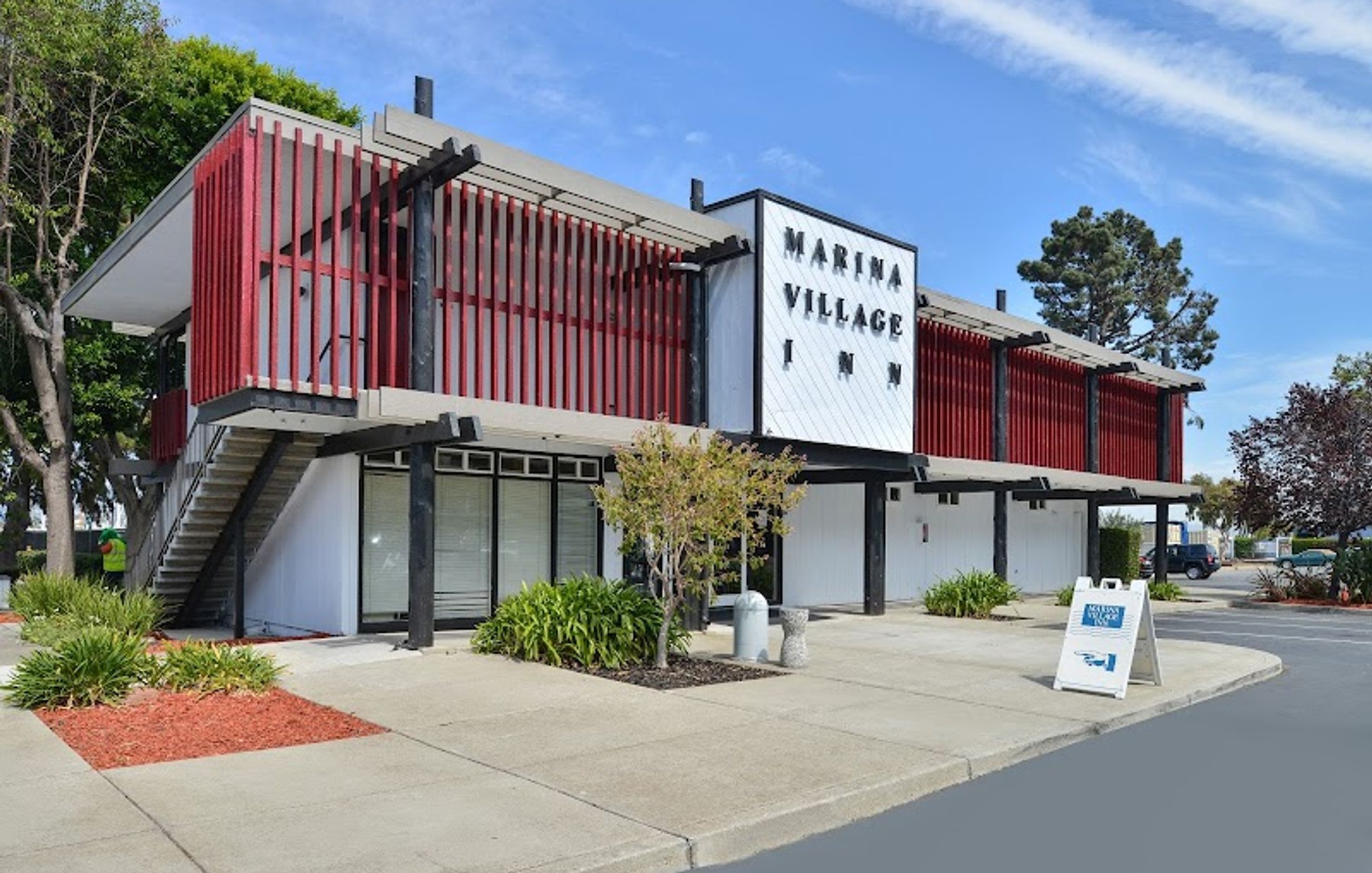 Marina Village Inn