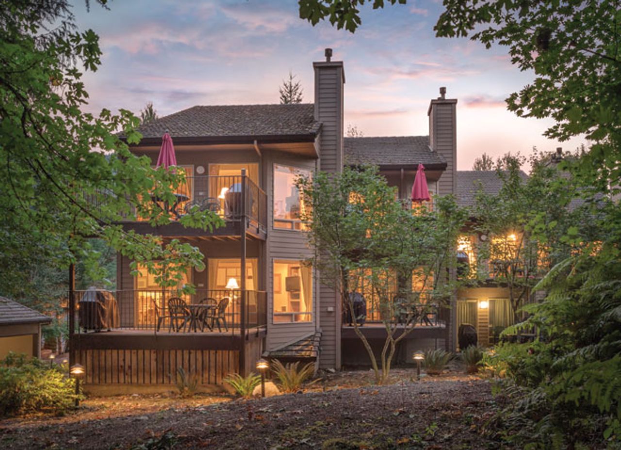 Photo of Whispering Woods Resort