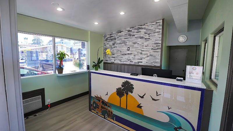 Photo of Seaside Inn & Suites
