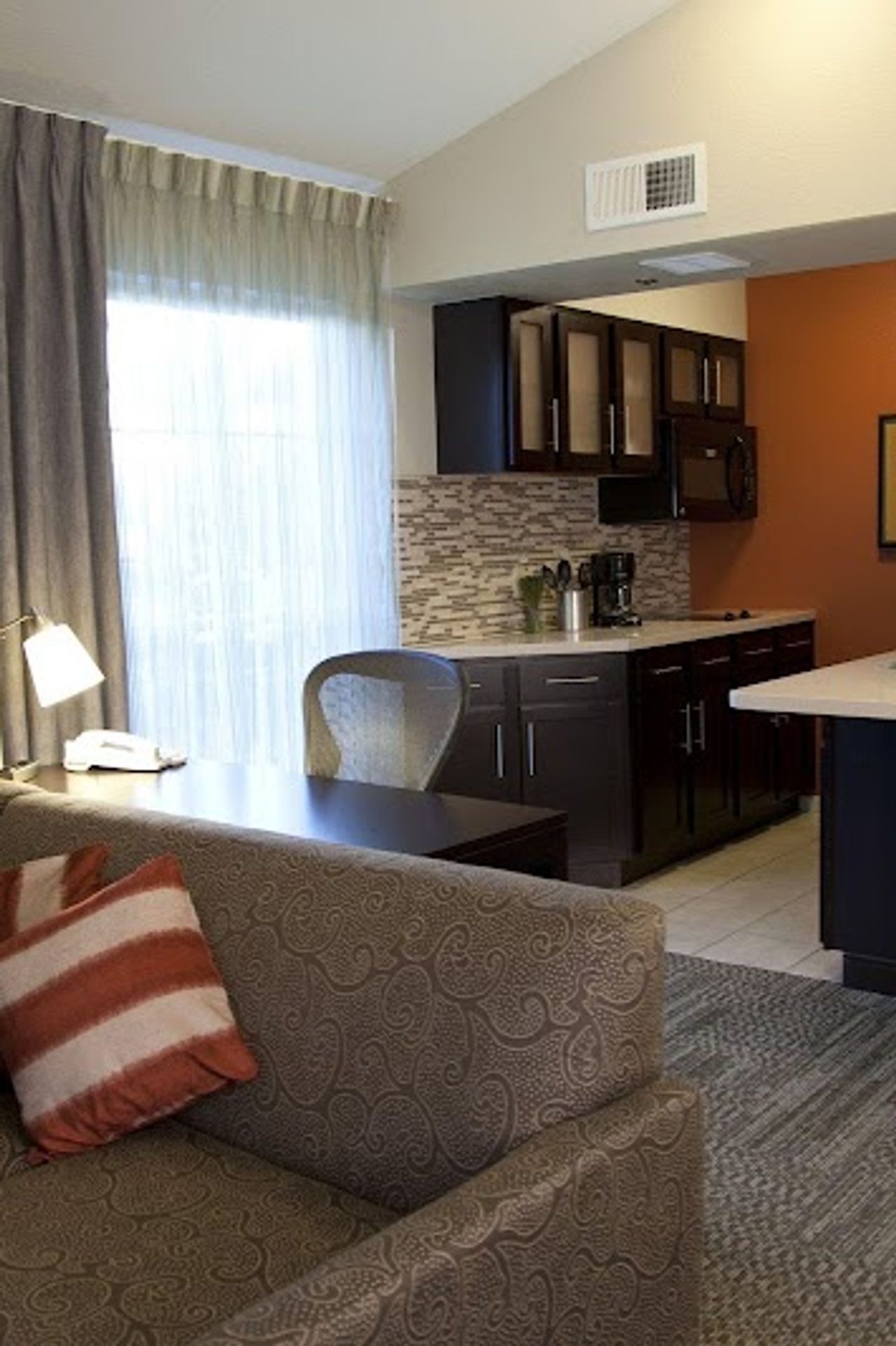 Photo of Sonesta ES Suites San Francisco Airport San Bruno - Room, Kitchen