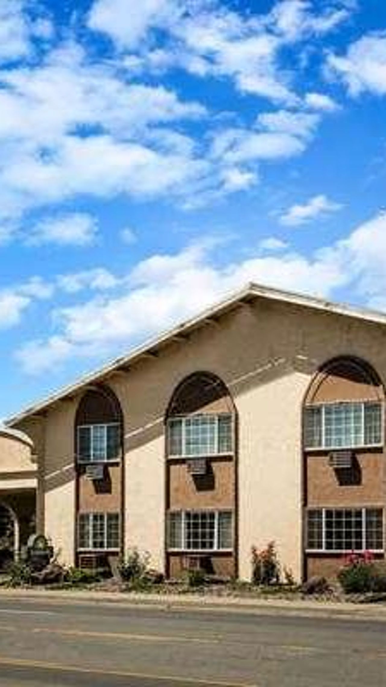 Photo of Days Inn by Wyndham Yakima
