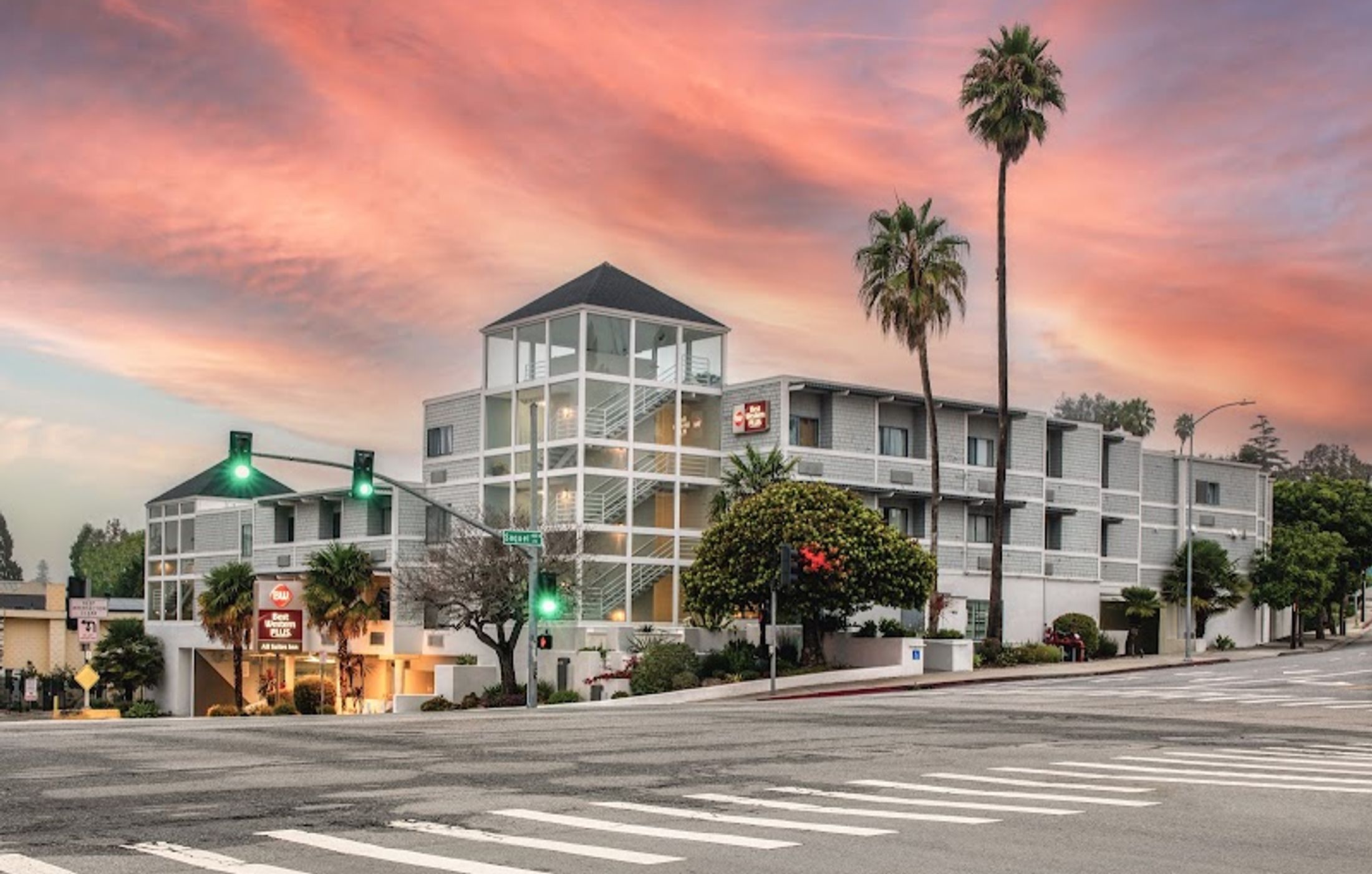 Best Western Plus All Suites Inn