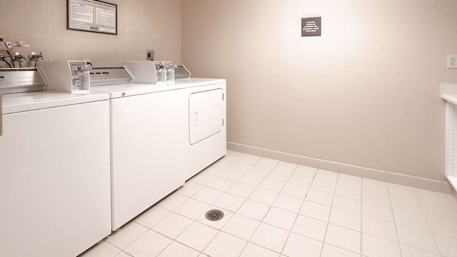 Photo of Hampton Inn Fremont