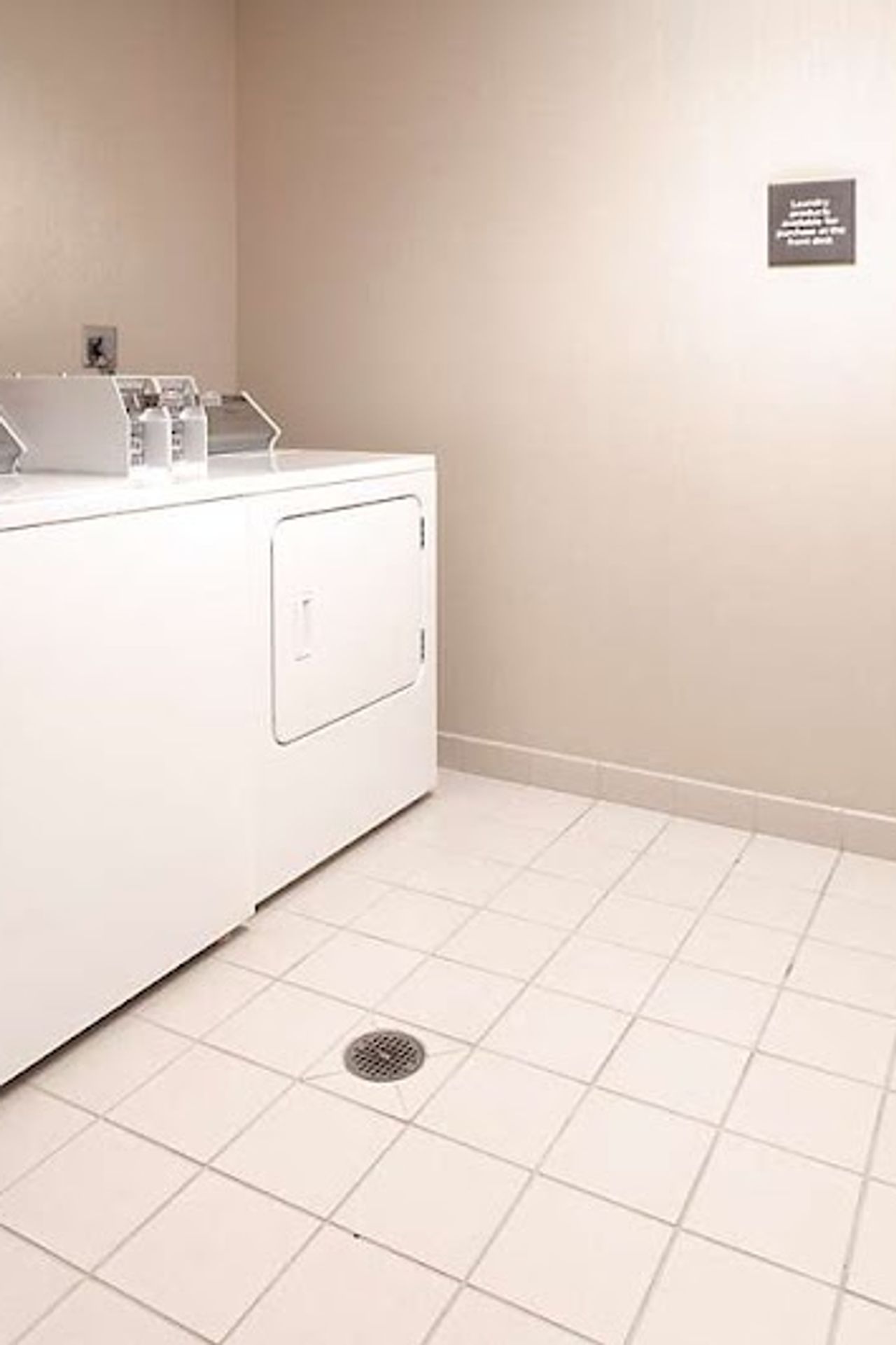 Photo of Hampton Inn Fremont