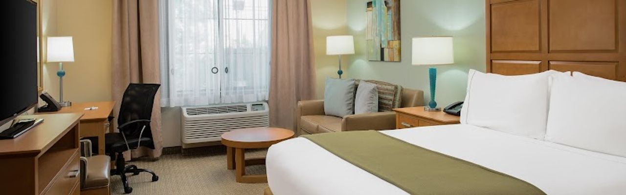 Photo of Holiday Inn Express & Suites Santa Clara - Silicon Valley, an IHG Hotel