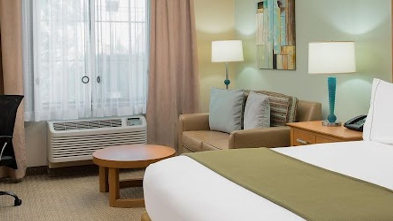 Photo of Holiday Inn Express & Suites Santa Clara - Silicon Valley, an IHG Hotel