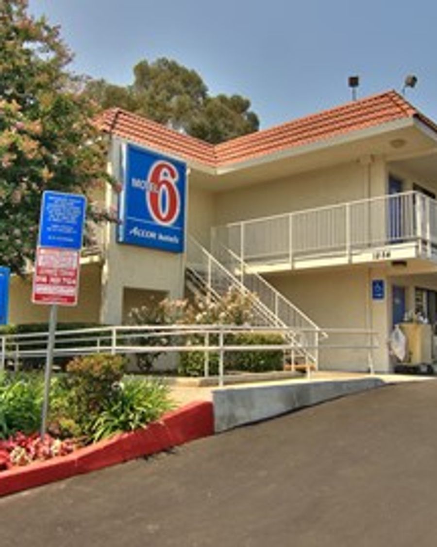 Motel 6 West Sacramento, CA
