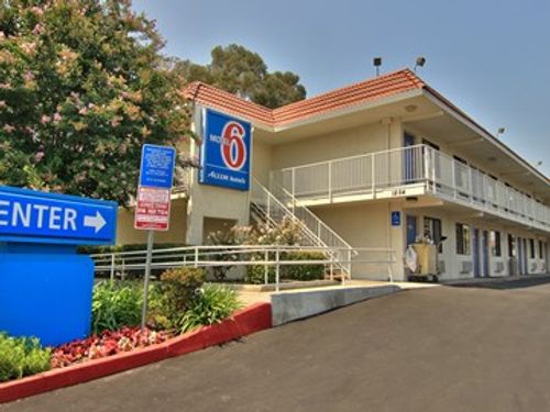 Motel 6 West Sacramento, CA