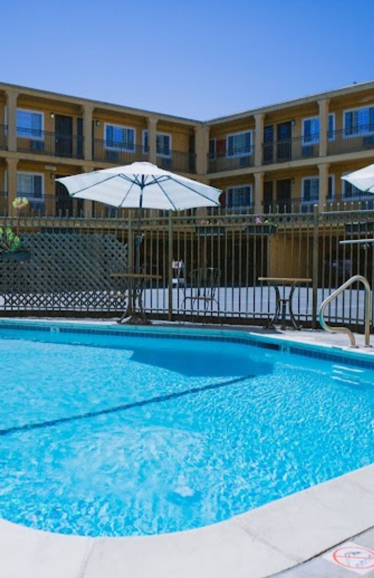 Photo of Napa Valley Hotel and Suites