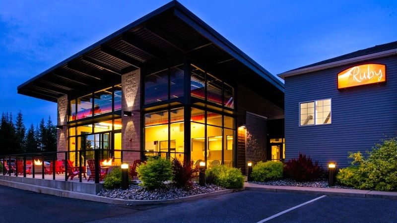 Hotel Ruby Sandpoint | Ponderay