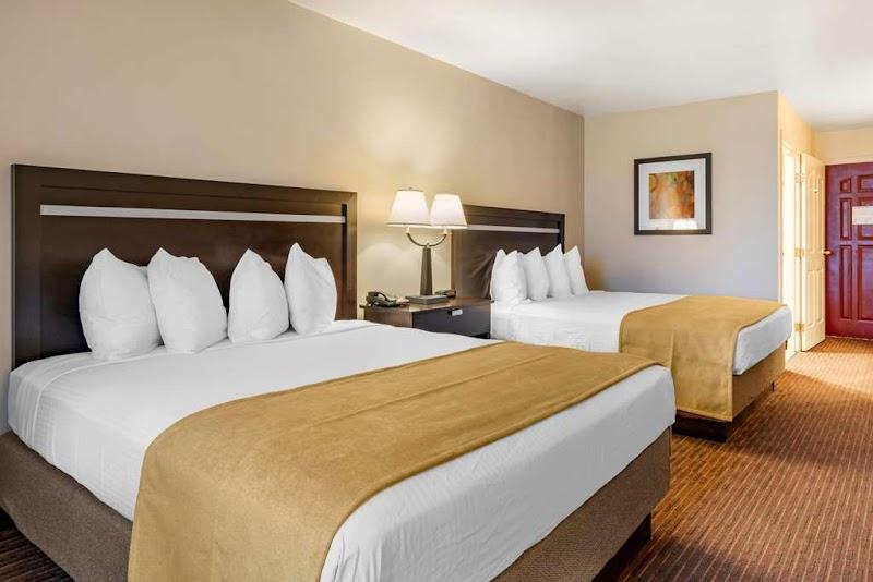Photo of Best Western Luxury Inn