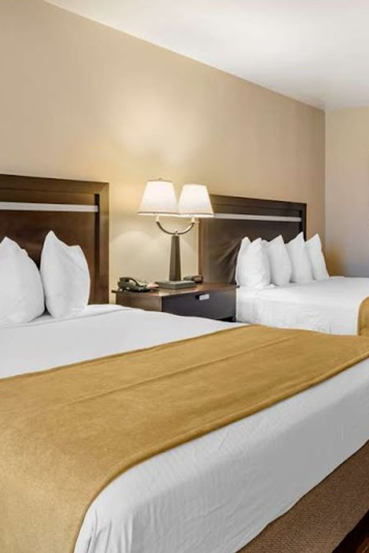 Photo of Best Western Luxury Inn