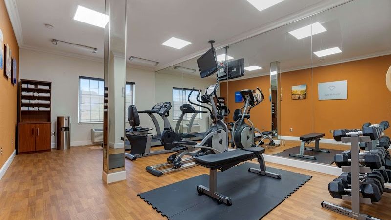 Photo of Comfort Suites Downtown Sacramento