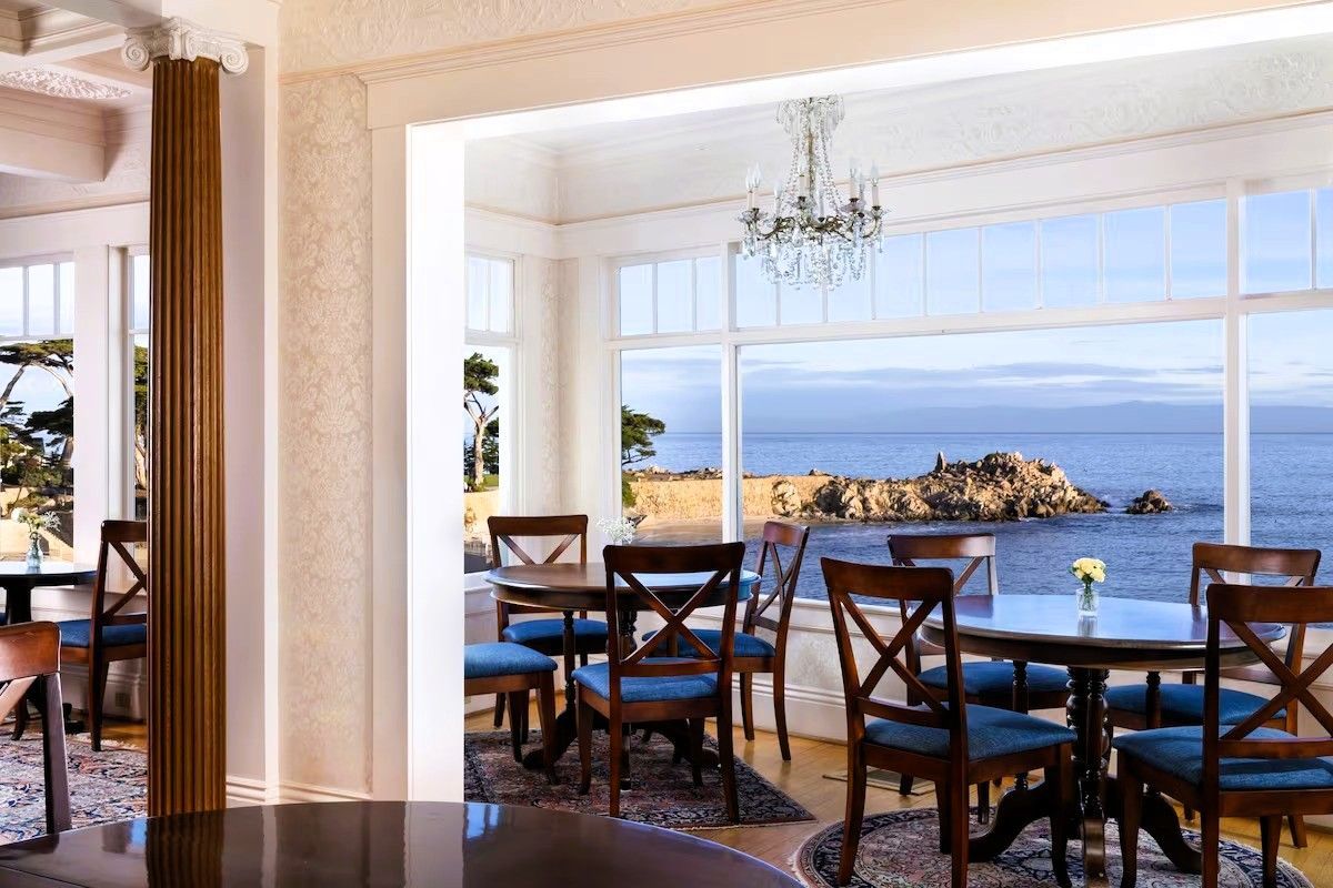 Seven Gables Inn, A Kirkwood Collection Hotel - Dining Breakfast Area