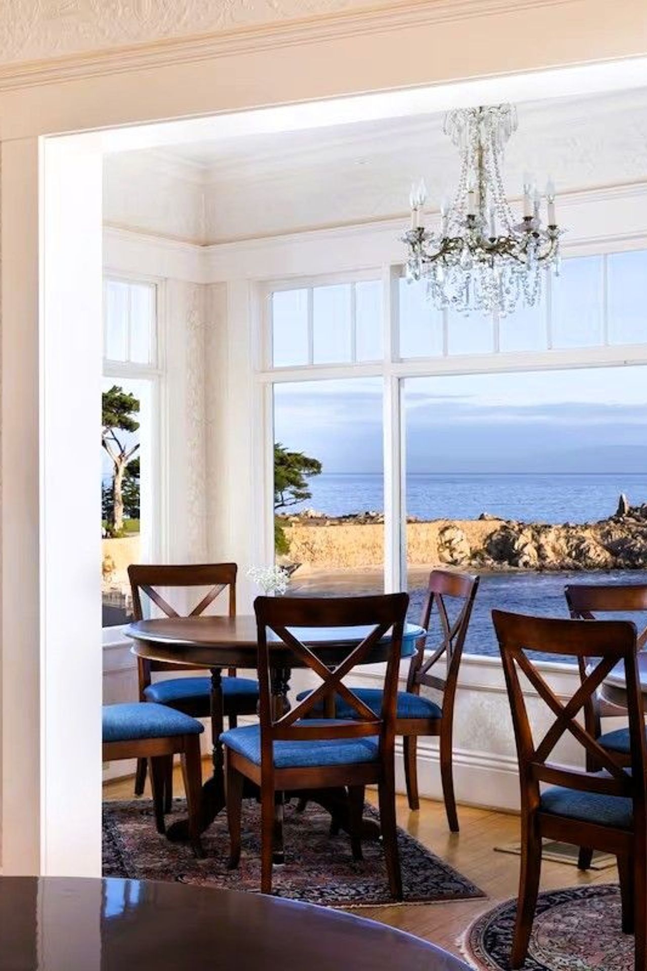 Seven Gables Inn, A Kirkwood Collection Hotel - Dining Breakfast Area