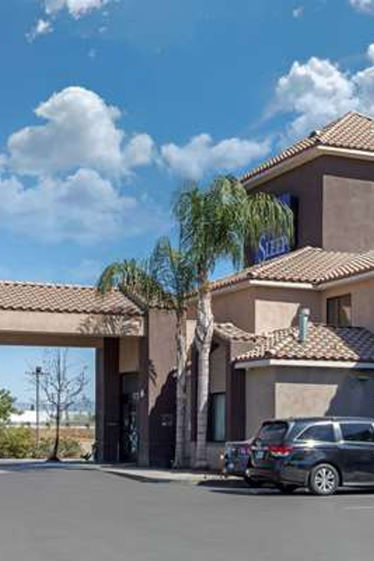 Photo of Sleep Inn & Suites Bakersfield North