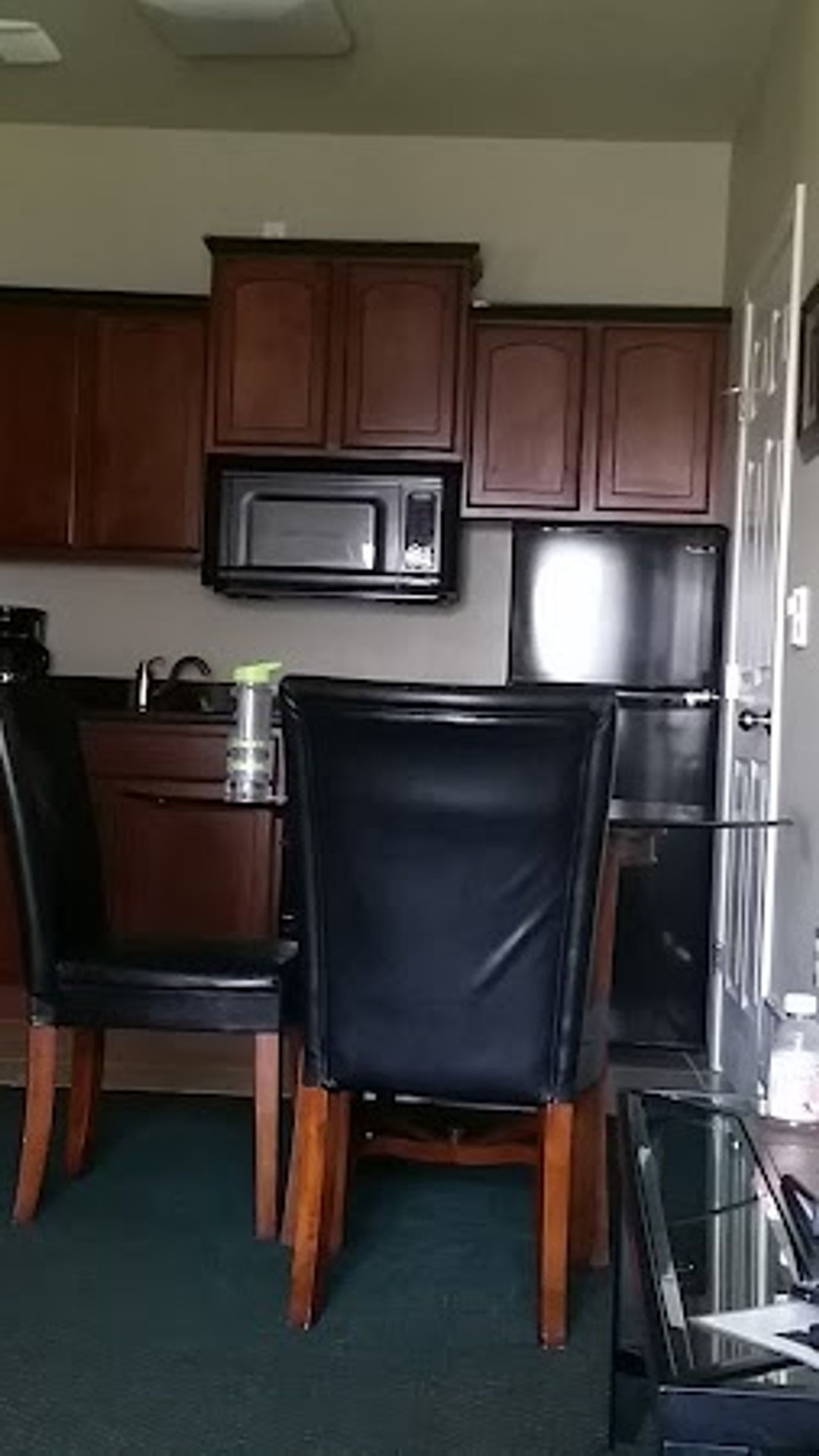 Photo of Stratford Suites