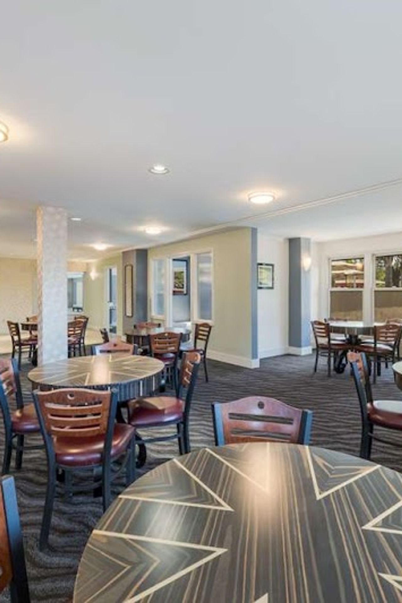 Photo of SureStay Plus by Best Western Mountain View