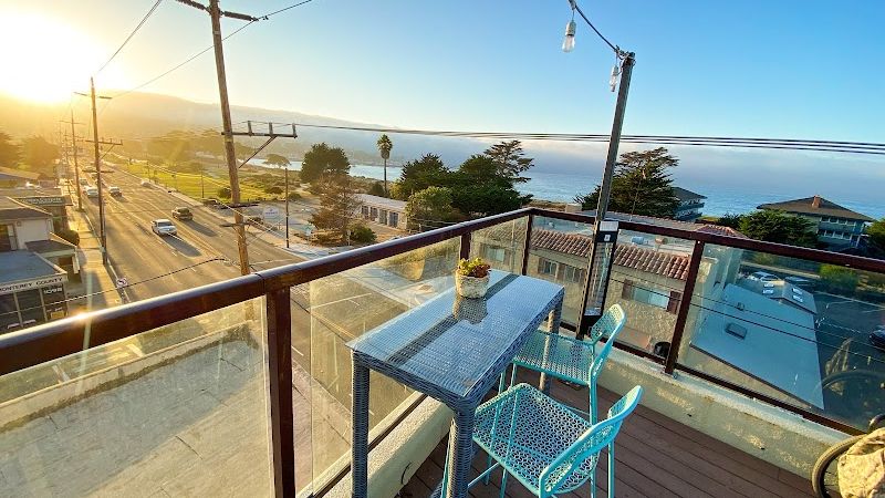 Photo of Hotel 1110 - Rooftop bar and grill with bay views