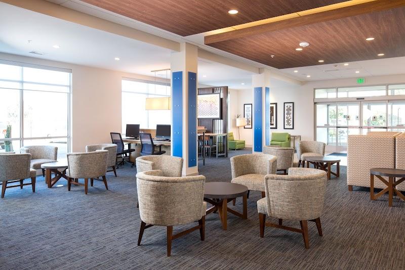 Photo of Holiday Inn Express Visalia - Sequoia Gateway Area by IHG