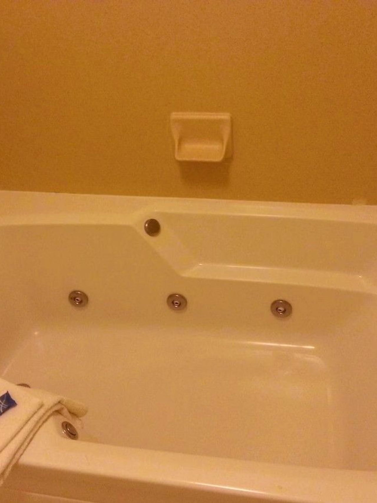 Gateway Inn & Suites San Francisco (SFO) Airport - California King Jacuzzi Suite