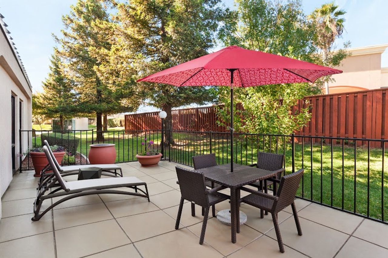 Photo of Hampton Inn Tracy