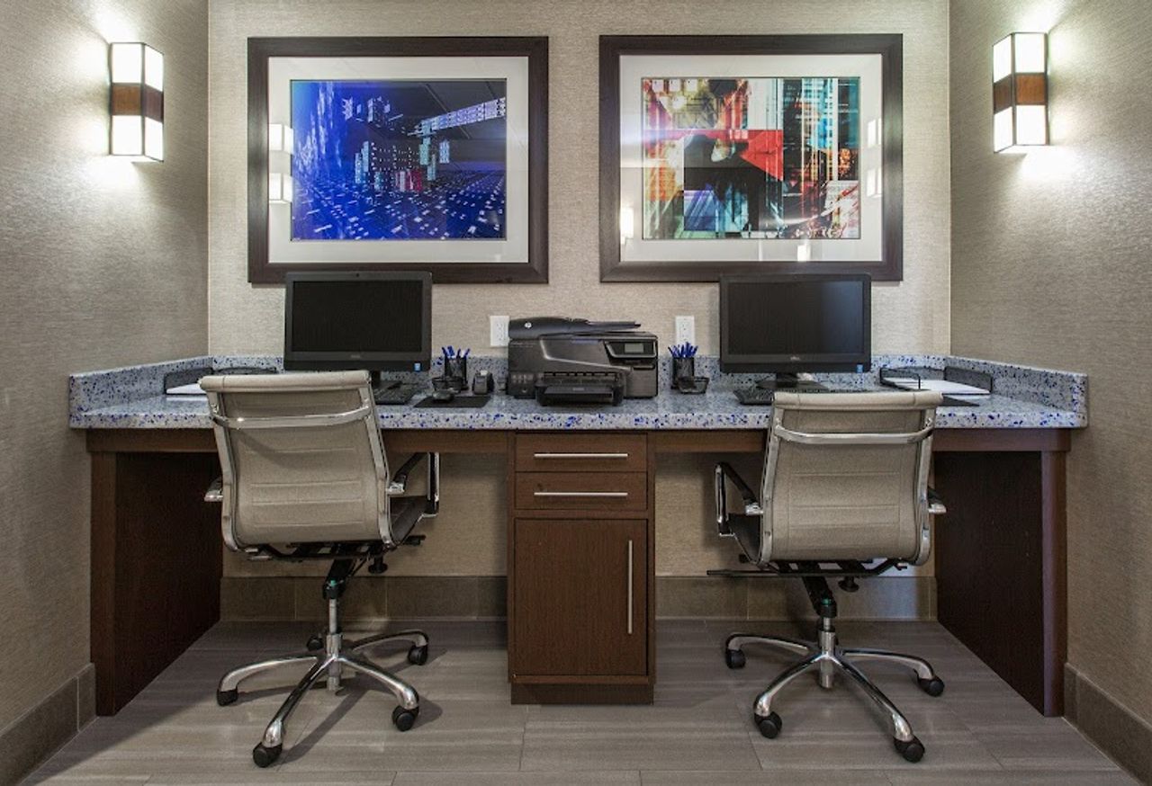 Photo of Holiday Inn Express Redwood City-Central by IHG