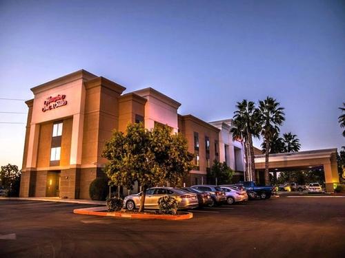Hampton Inn & Suites Lathrop