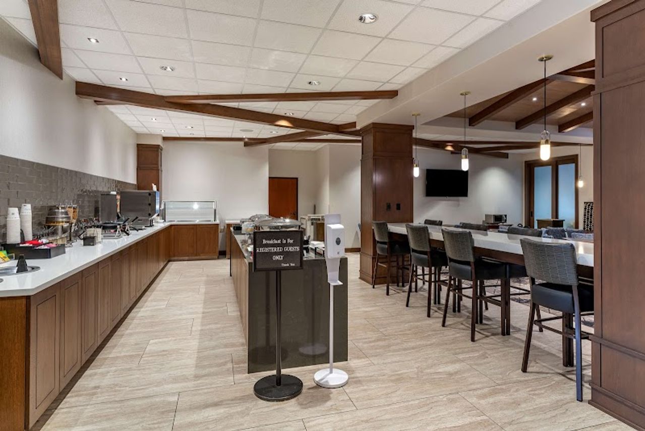 Photo of Best Western Premier Pasco Inn & Suites