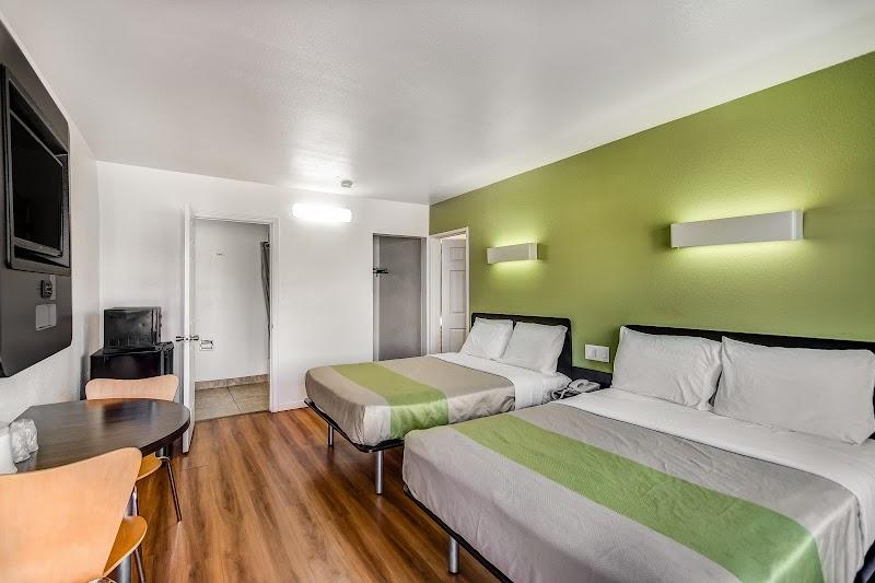 Photo of Motel 6 Visalia, CA