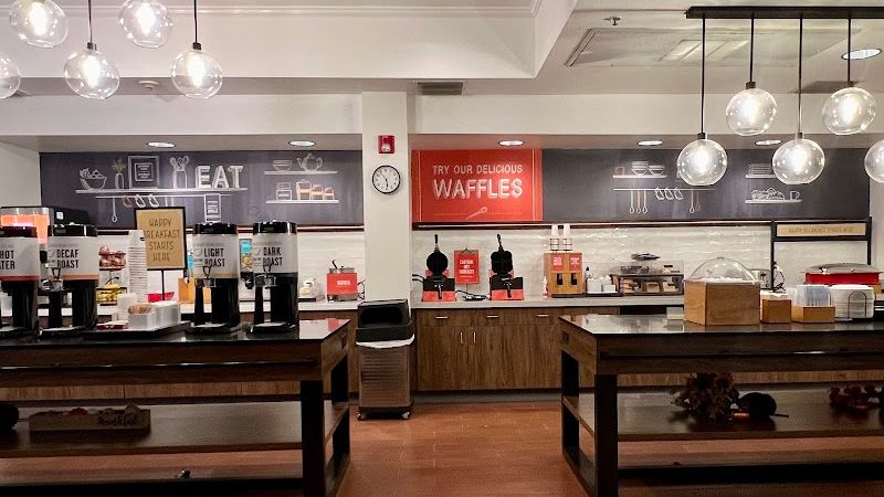 Photo of Hampton Inn & Suites Lathrop