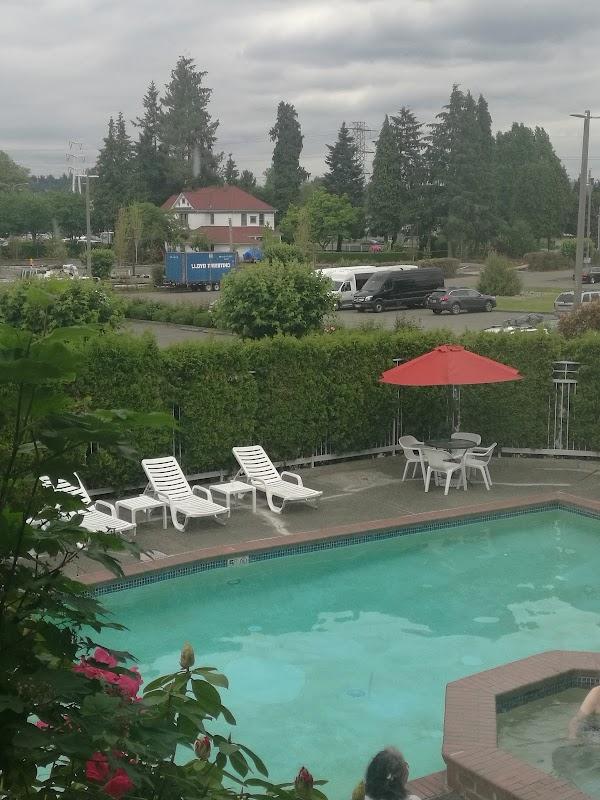 Photo of Ramada by Wyndham Tukwila Southcenter