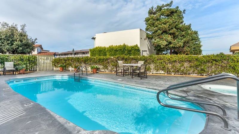 Photo of Best Western Plus Monterey Inn - Outdoor heated pool and hot tub