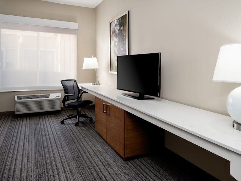 Photo of Hilton Garden Inn Roseville
