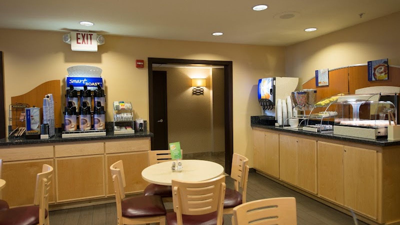 Photo of Holiday Inn Express Portland East - Troutdale, an IHG Hotel