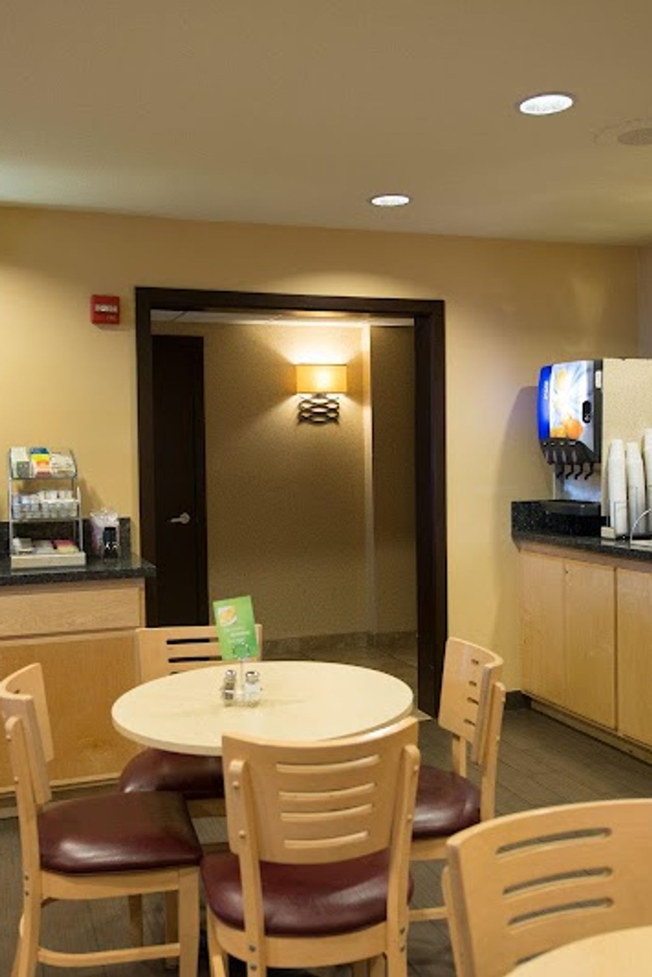 Photo of Holiday Inn Express Portland East - Troutdale, an IHG Hotel